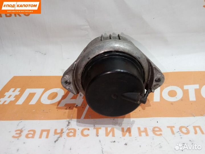 Подушка крепления двигателя передняя BMW 3 E90