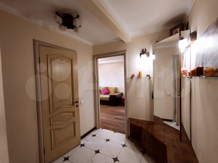 3-к. квартира, 57 м², 2/5 эт.