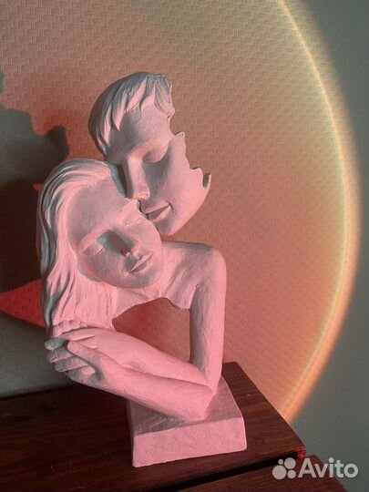 Гипсовая статуэтка