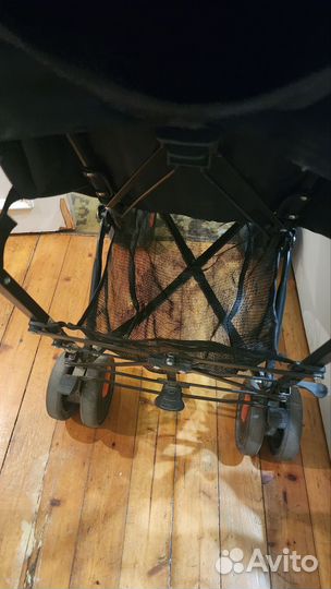 Прогулочная коляска трость maccan