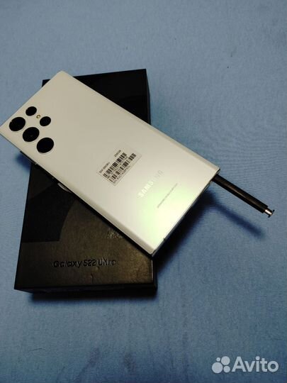 Samsung Galaxy S22 Ultra, 12/256 ГБ