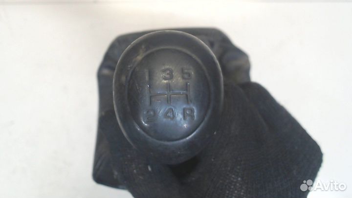 Кулиса кпп Jeep Liberty, 2002