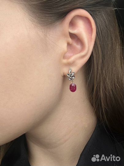 Золотые серьги с бриллиантами, рубин 585 / 5.7 гр