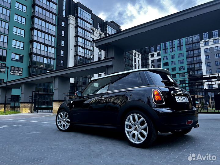 Аренда автомобиля Mini Cooper