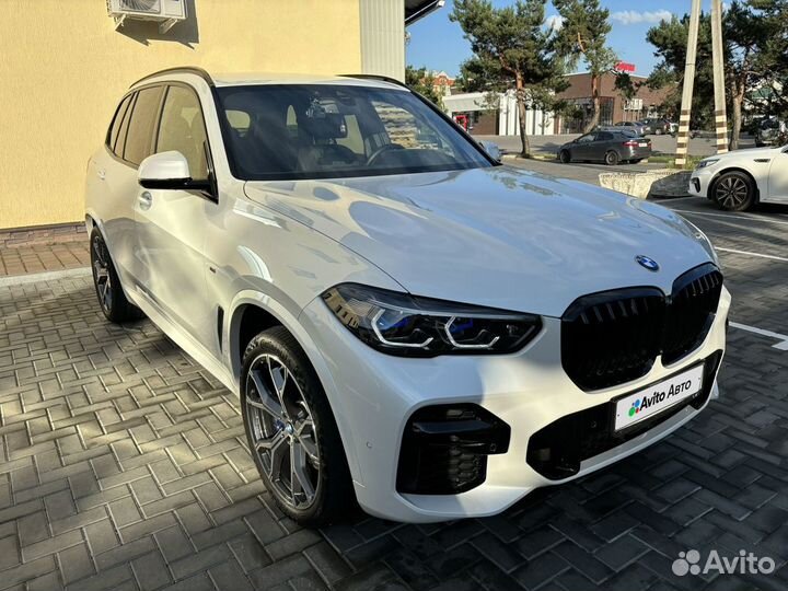 BMW X5 3.0 AT, 2022, 15 000 км