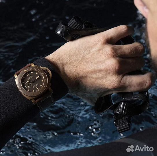 Часы Panerai Submersible Bronzo
