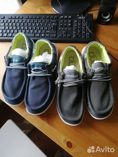 Мокасины, топсайдеры тапки Hey Dude 42.43