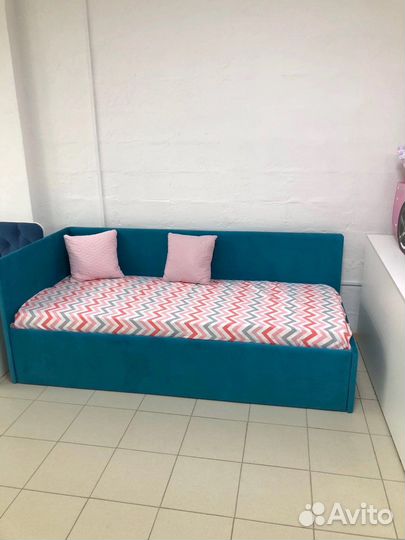 Детская кровать новая