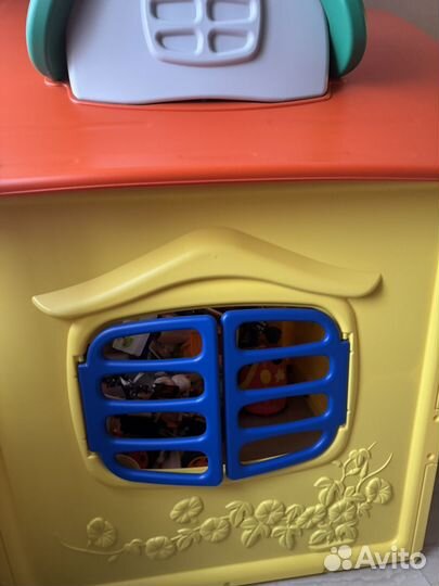 Детский игровой пластиковый домик