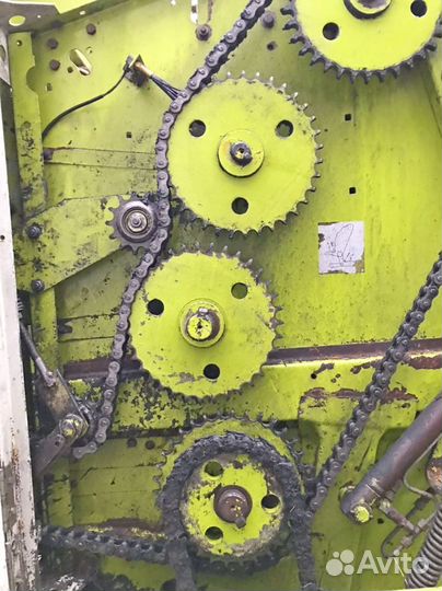 Пресс-подборщик Claas Rollant 46, 1992