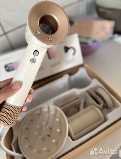 Фен Dyson supersonic hd08 белый перламутр