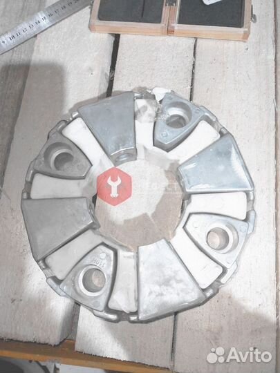 Муфта гидронасоса Volvo ECR355ENL 14514869