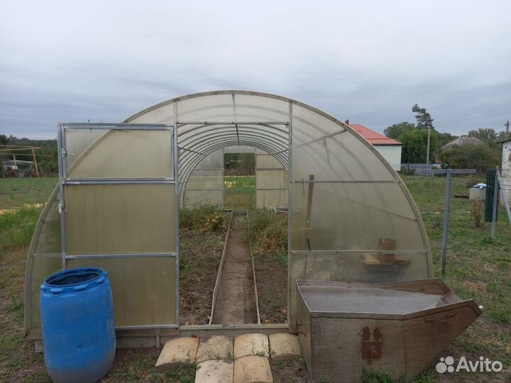 Теплица поликарбонат бу
