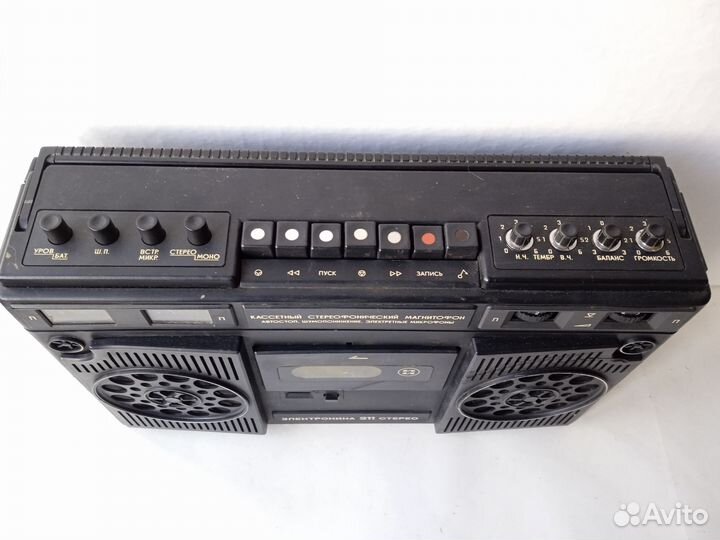 Кассетный магнитофон электроника 211 стерео СССР