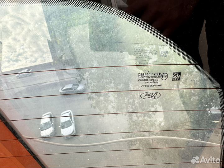 Стекло заднее на форд фокус 3