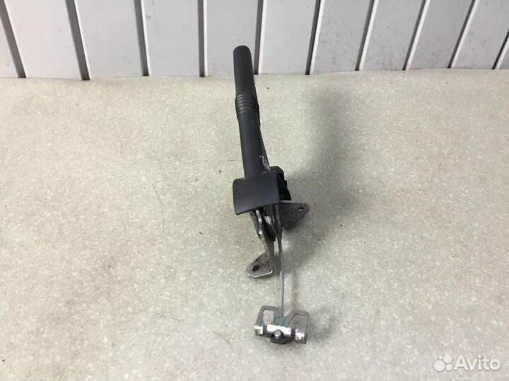 Рычаг стояночного тормоза Nissan Almera (G15) 2013