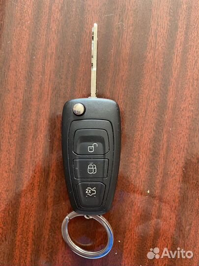 Оригинальный ключ от машмны форд фокус 3