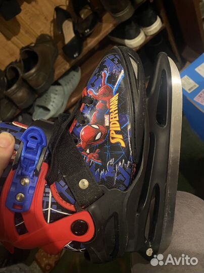 Коньки человек паук