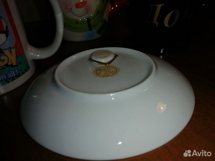 Сувениры-посуда, кружки (новые)