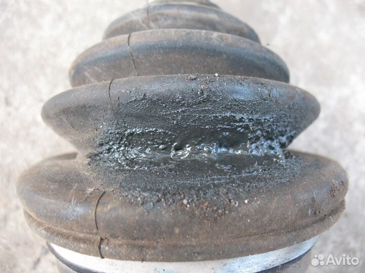 Левая полуось под МКПП 2.4л Chery Tiggo T11