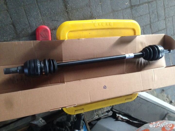 Привод правый Chevrolet Lacetti Шевроле Лачети