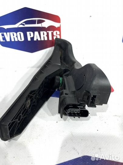 Педаль газа Volkswagen