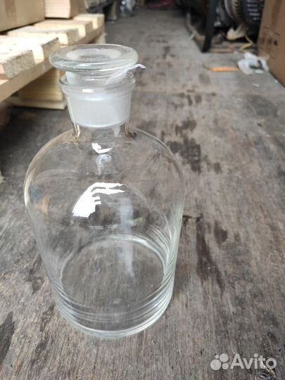 Бутыль 1 литр с крышкой