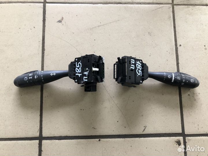 Подрулевой переключатель Mitsubishi Colt Z30