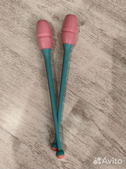 Булавы и мяч chacott