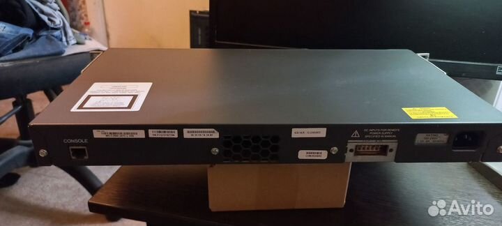 Коммутатор Cisco Catalyst WS-C2960-24TC-L