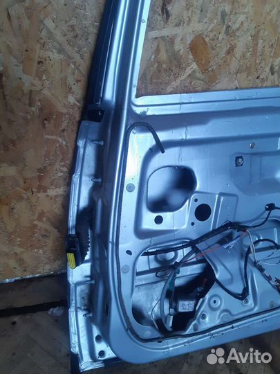 Renault Laguna 2 универсал задняя правая дверь