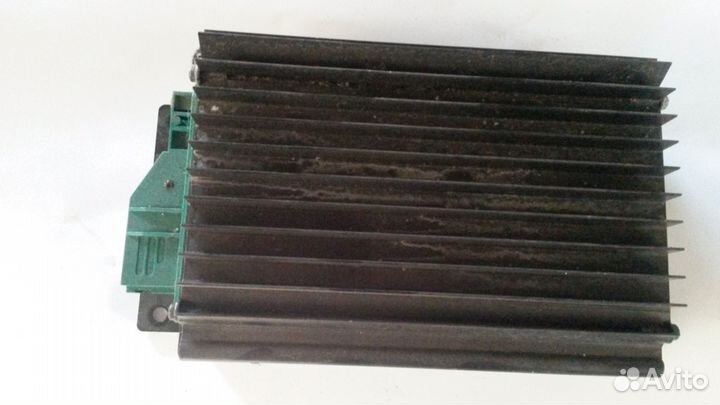 Усилитель звука Мерседес A2308200189