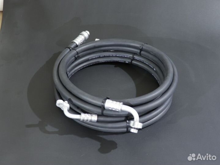 Kia Sorento IV шланги заднего кондиционера