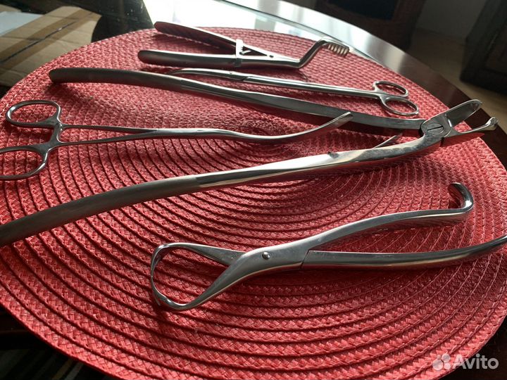 Ножницы, пинцеты, инструмент мед