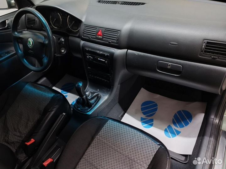 Skoda Octavia 1.8 МТ, 2004, 212 635 км