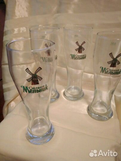 Пивные бокалы