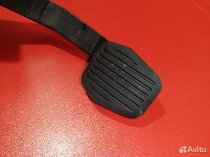 Педаль сцепления Ford Focus CB4 qqdb 2008
