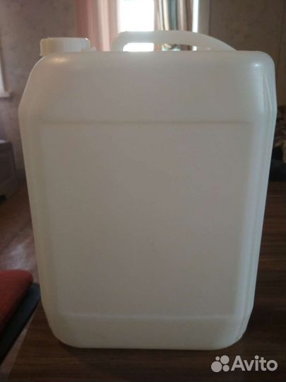 Канистры для воды 20 л