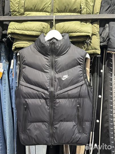 Жилет мужской Nike