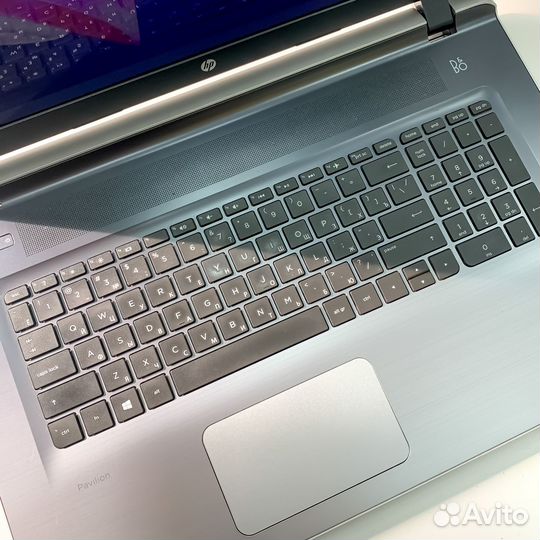 Ноутбук HP Pavilion SSD/6RAM/17,3