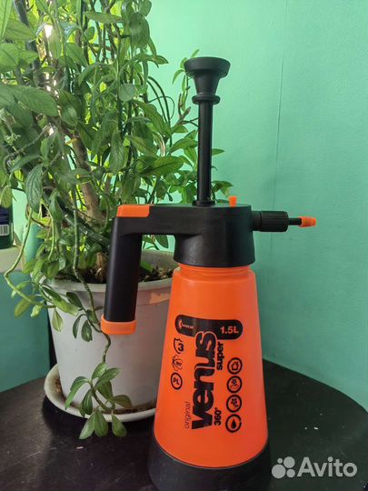 Распылитель помповый