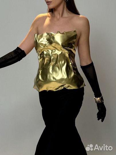 Пластиковый корсет золотой