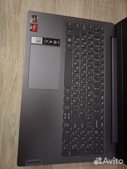 Ноутбук lenovo