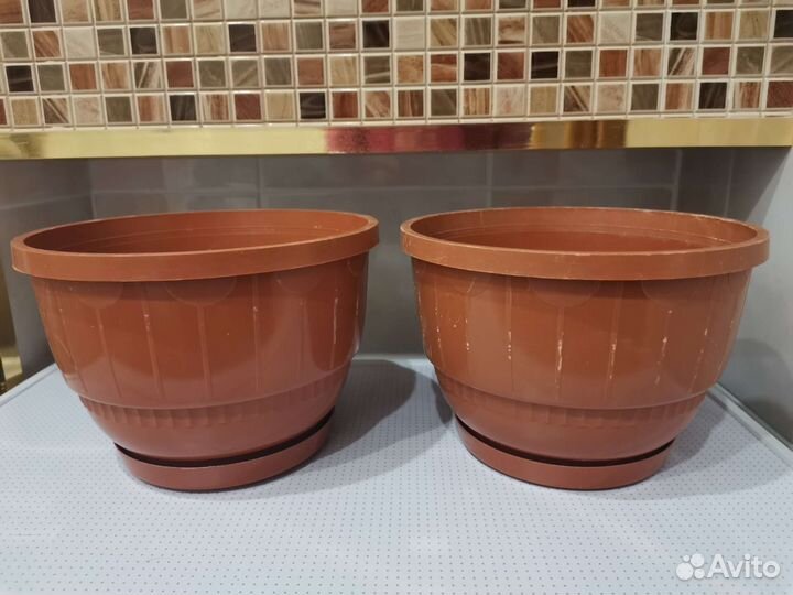 Горшки для цветов пластиковые
