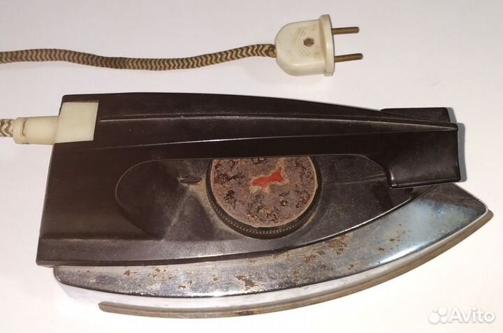 Утюг времен СССР рабочий