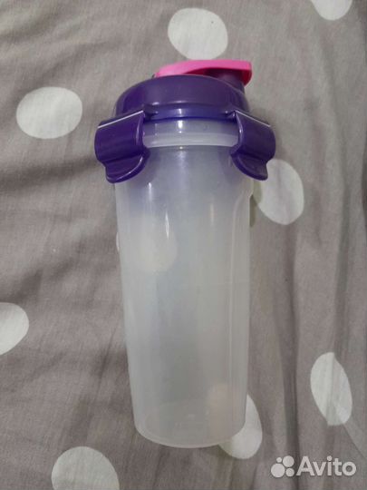 Много разовая бутылка для спорта