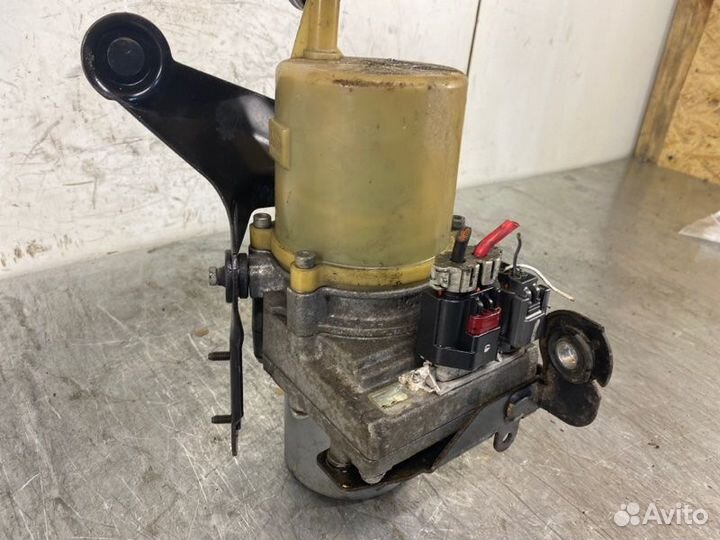 Гидроусилитель Mazda 3 BK 2003-2009