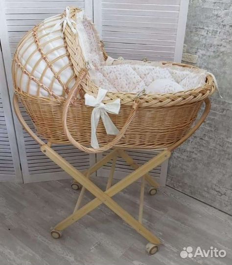Колыбель из натуральной лозы
