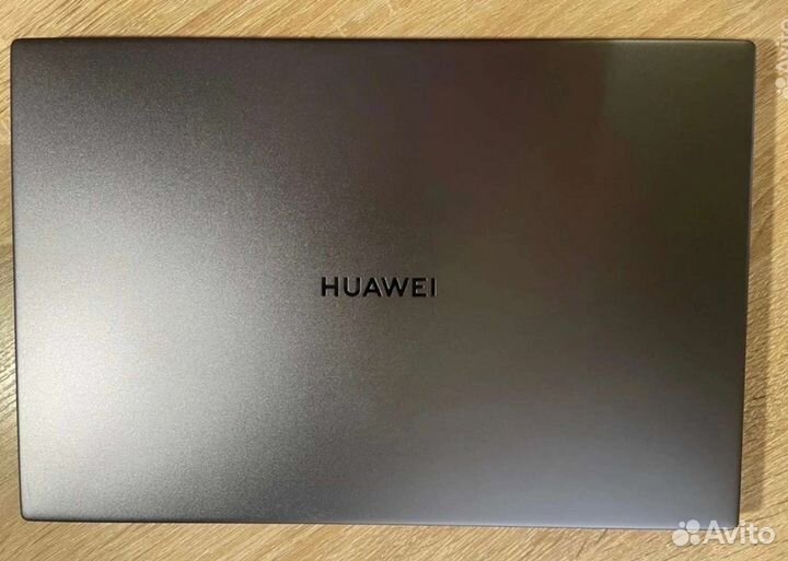 Huawei matebook d 14
