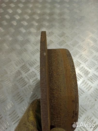 Тормозной диск задний Daewoo Gentra седан 1.5 2014